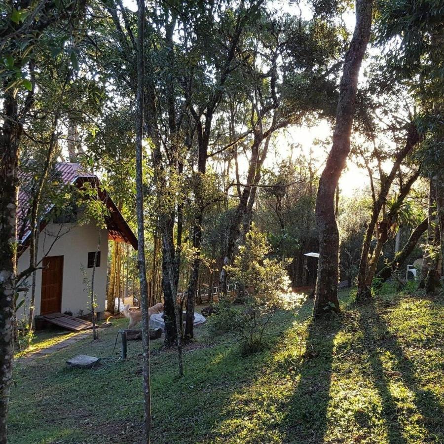 Chale Dos Tucanos- Parede De Vidro Com Linda Vista Campos do Jordao Exterior photo